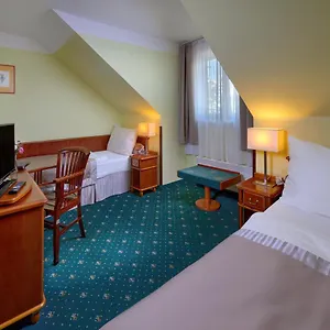 Selsky Dvur - Bohemian Village Courtyard 4* Прага